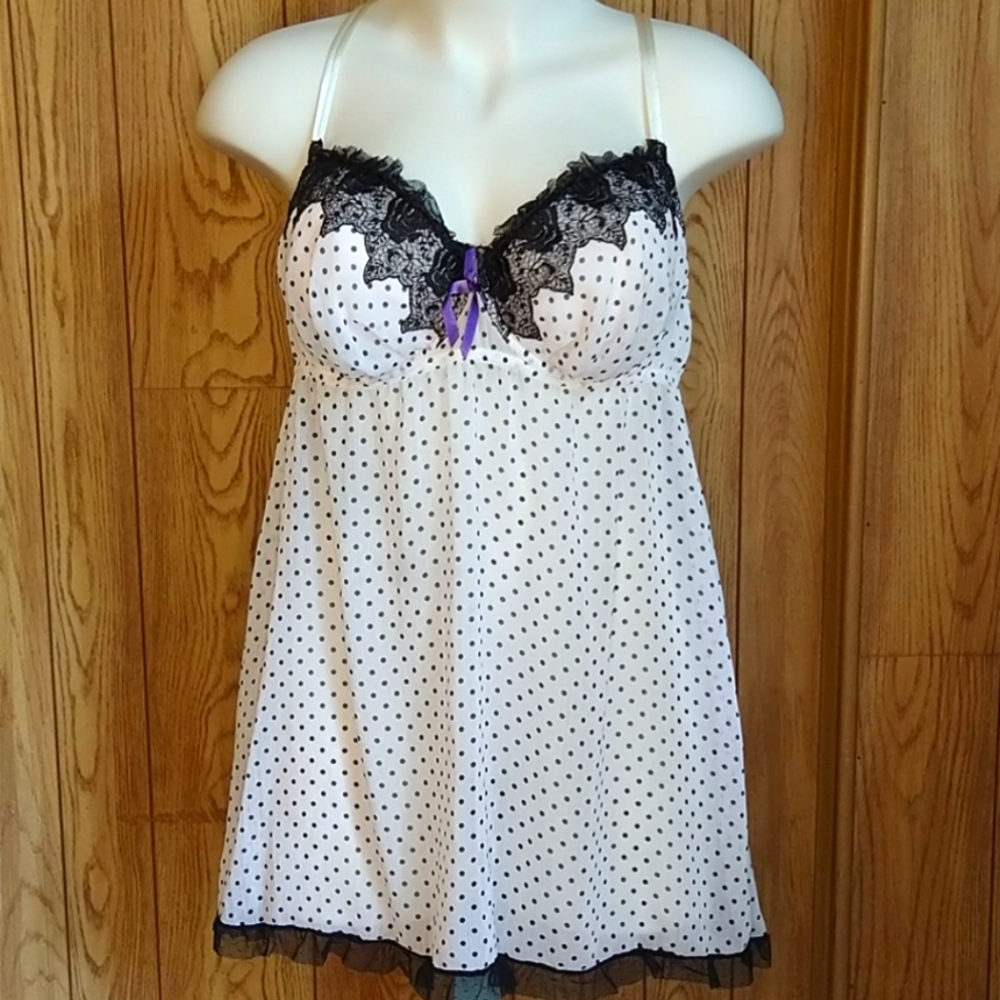 Lane Bryant White Polka Dot & Black Lace Babydoll with Purple Bow. Worn once!